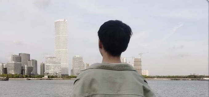 主申欧洲但受到亚洲学校青睐？转专业拿下最难的NUS，HKU，KTH，爱丁堡part2 建筑offer